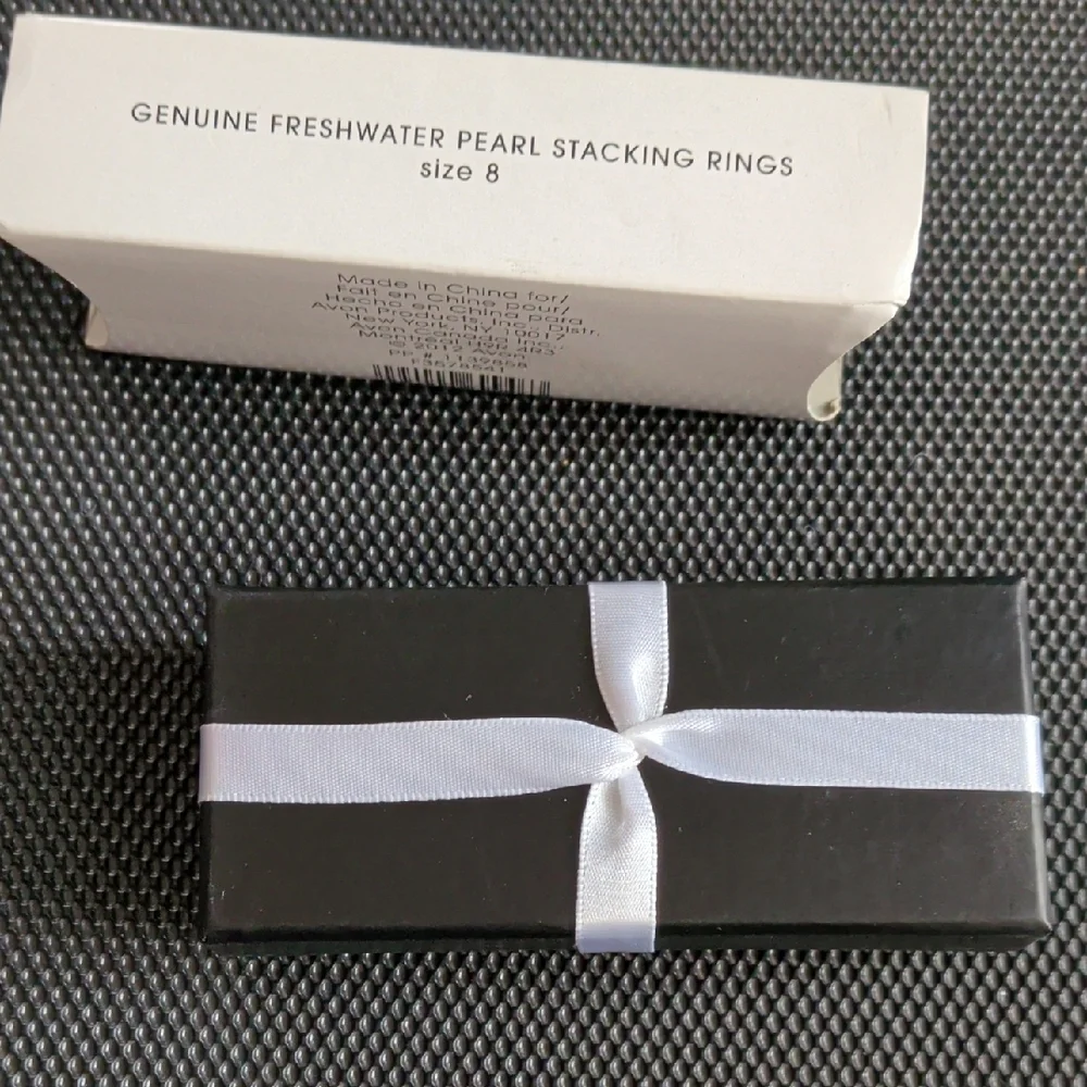 Freshwater Pearl Stacking Rings Set - Picture 4 of 9